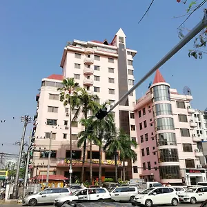 Hotel Queen's Park