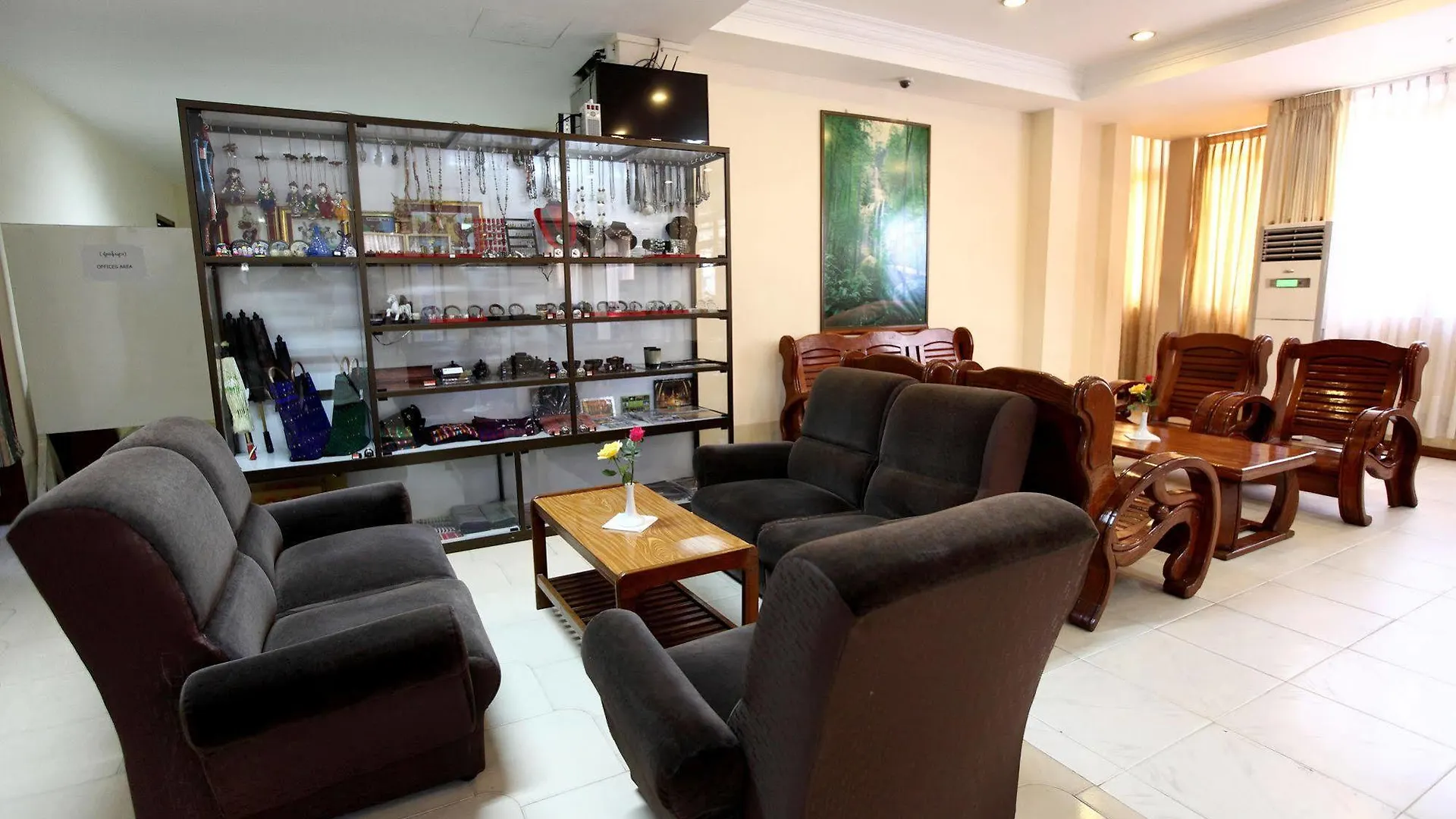 Eden Palace Hotel Янгон 3*,