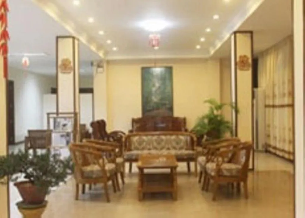 Eden Palace Hotel Rangoon 3*,